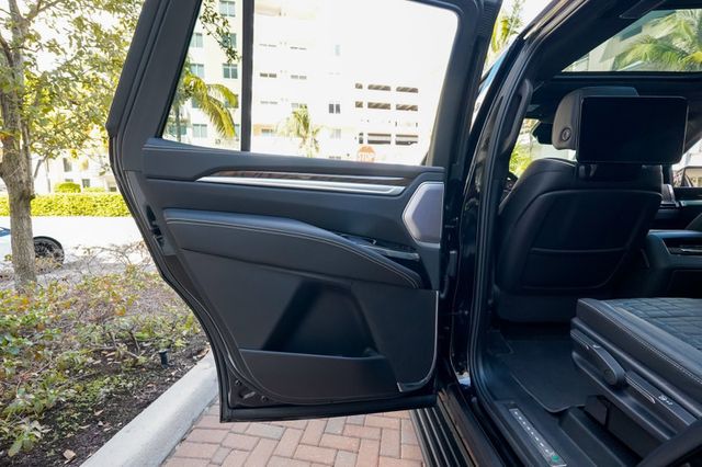 2025 Cadillac Escalade RWD 4dr Sport Platinum - 22949983 - 70