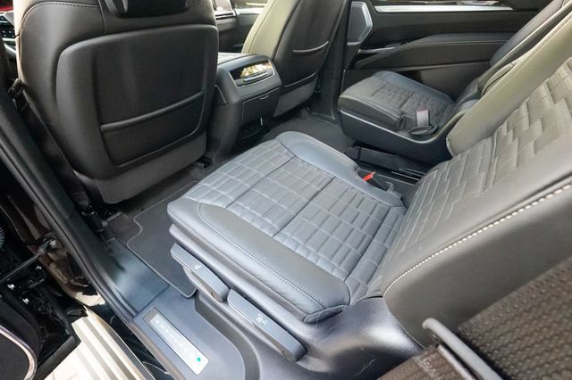 2025 Cadillac Escalade RWD 4dr Sport Platinum - 22949983 - 75