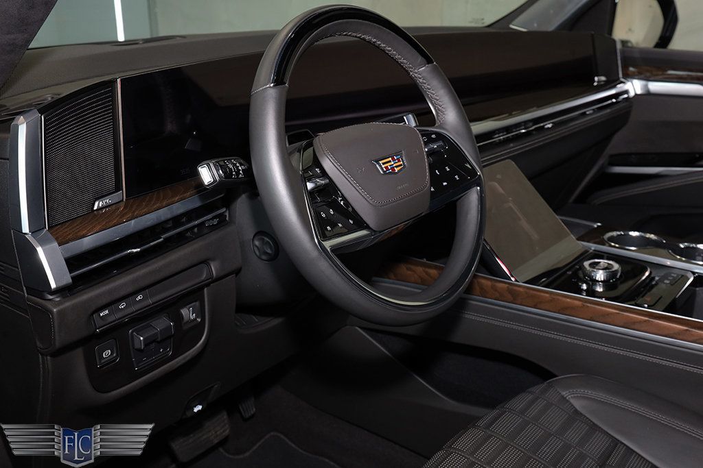 2025 Cadillac Escalade RWD 4dr Sport Platinum - 23009306 - 28