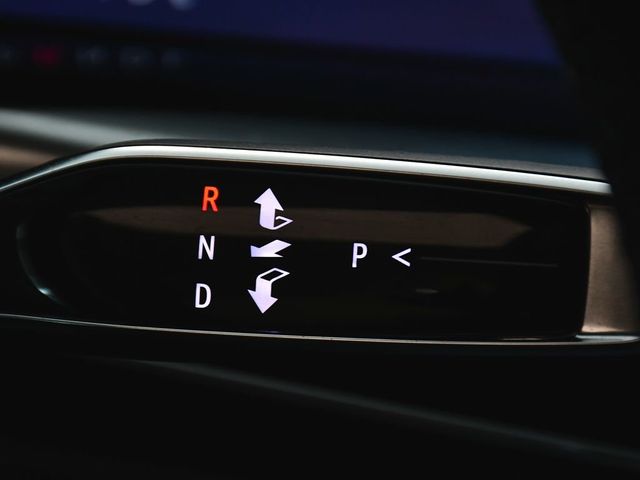 2025 Cadillac Escalade Sport - 22990275 - 31