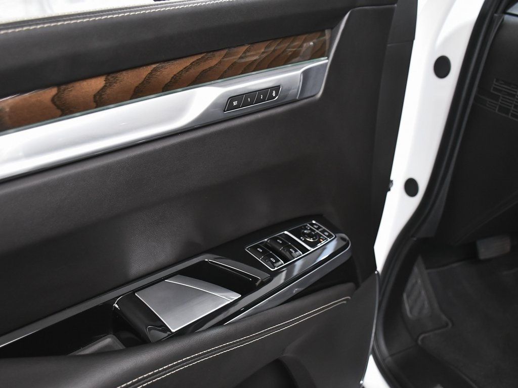 2025 Cadillac Escalade Sport Platinum photo 10