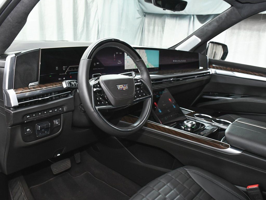 2025 Cadillac Escalade Sport Platinum photo 25