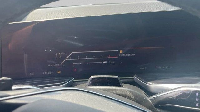2025 Cadillac Escalade ESV 4WD 4dr Sport - 23048937 - 18