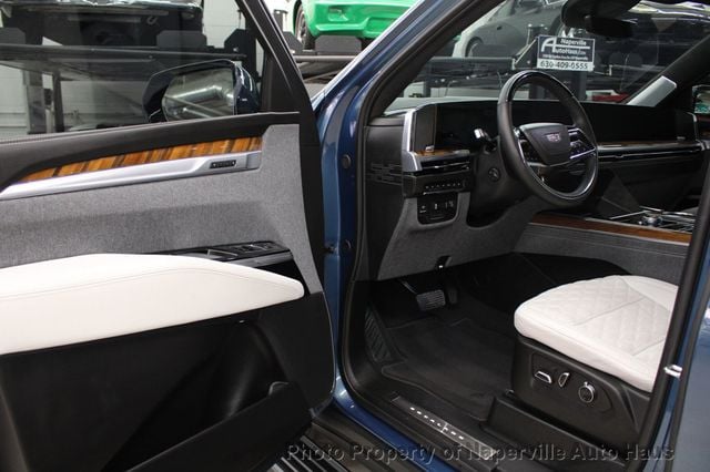 2025 Cadillac Escalade ESV 4WD 4dr Sport Platinum - 22956281 - 9