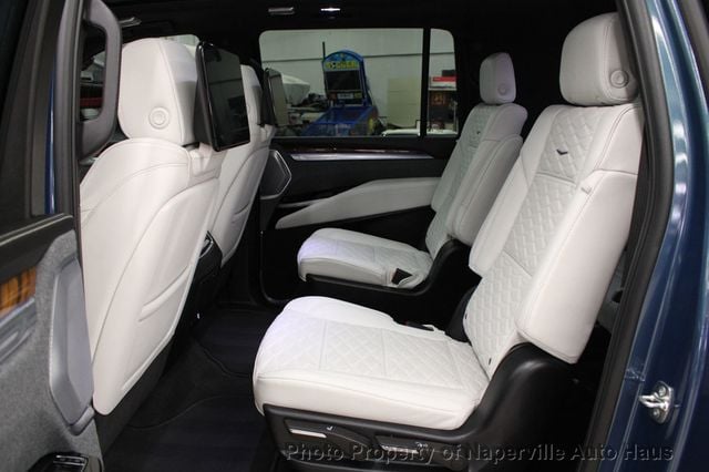 2025 Cadillac Escalade ESV 4WD 4dr Sport Platinum - 22956281 - 45