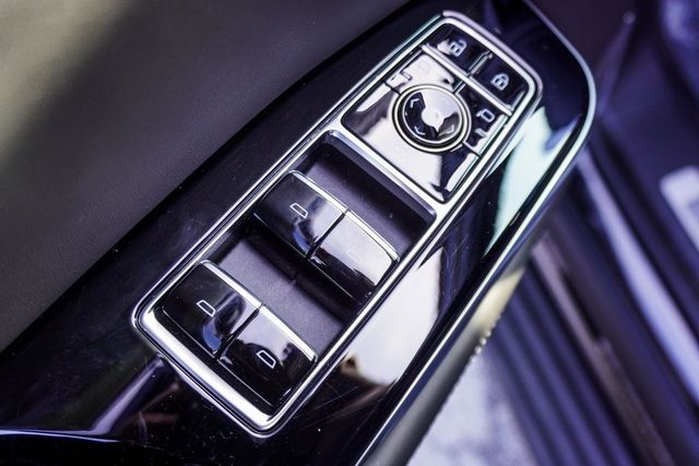 2025 Cadillac Escalade ESV 4WD 4dr Sport Platinum - 22983400 - 23