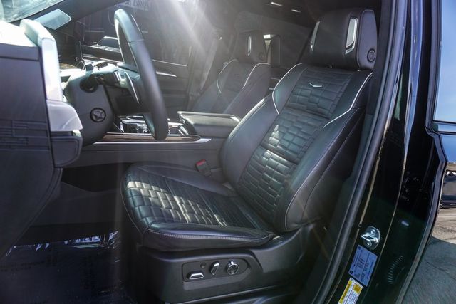 2025 Cadillac Escalade ESV 4WD 4dr Sport Platinum - 22983400 - 5