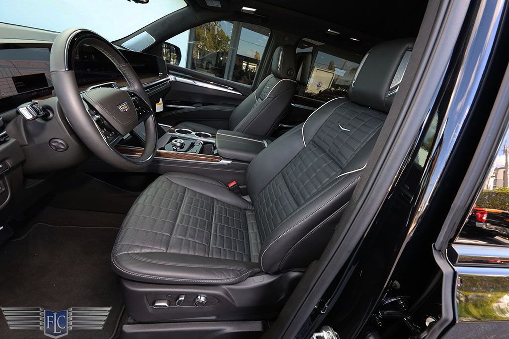 2025 Cadillac Escalade ESV 4WD 4dr Sport Platinum - 22949133 - 13