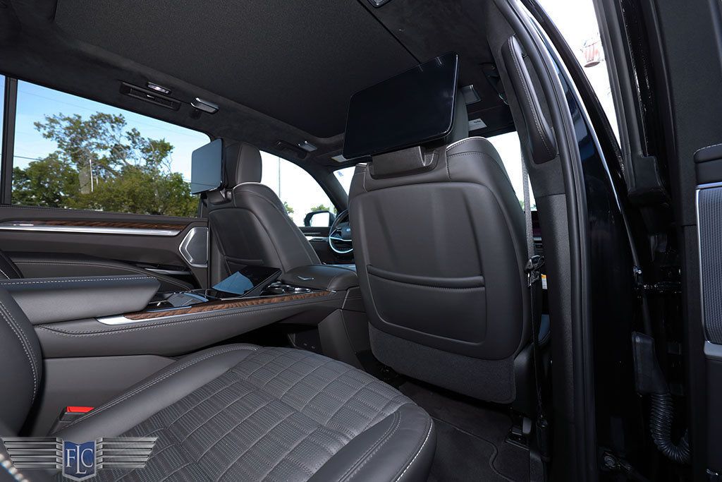 2025 Cadillac Escalade ESV 4WD 4dr Sport Platinum - 22949133 - 24