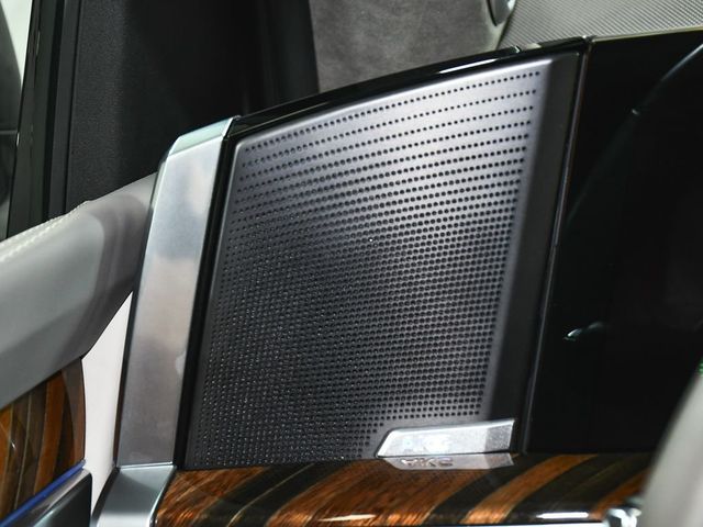 2025 Cadillac Escalade ESV Sport Platinum - 23048107 - 30