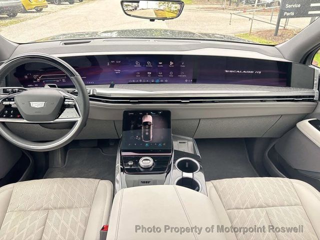 2025 Cadillac Escalade IQ AWD 4dr Luxury 1 - 23029510 - 1
