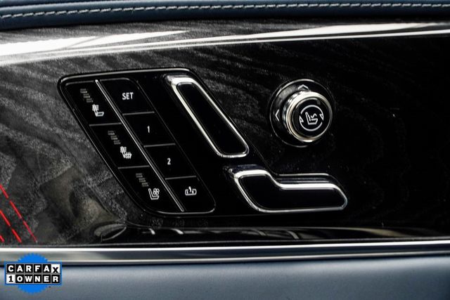 2025 Cadillac Escalade IQ AWD 4dr Luxury 2 - 22948694 - 38