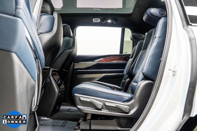 2025 Cadillac Escalade IQ AWD 4dr Luxury 2 - 22948694 - 42