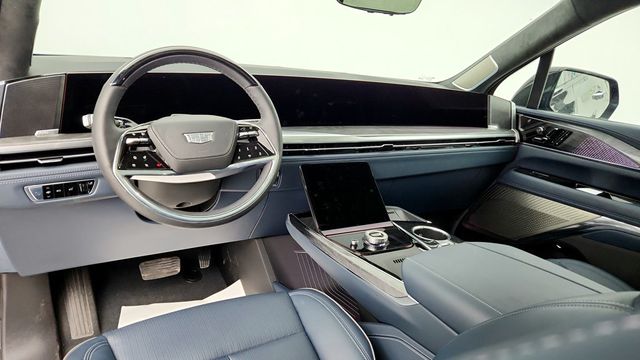 2025 Cadillac Escalade IQ AWD 4dr Luxury 2 - 22942901 - 12