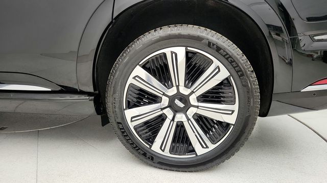 2025 Cadillac Escalade IQ AWD 4dr Luxury 2 - 22942901 - 8