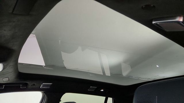 2025 Cadillac Escalade IQ AWD 4dr Luxury 2 with Rear Seat Entertainment System - 22942901 - 9