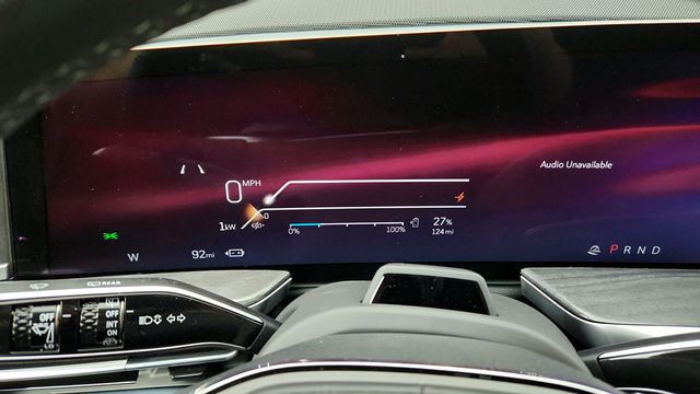 2025 Cadillac Escalade IQ AWD 4dr Luxury 2 with Rear Seat Entertainment System - 22942901 - 14