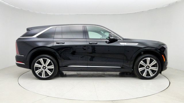 2025 Cadillac Escalade IQ AWD 4dr Luxury 2 with Rear Seat Entertainment System - 22942901 - 3