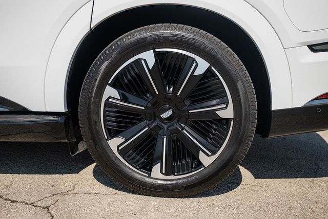 2025 Cadillac Escalade IQ AWD 4dr Sport 2 - 22938501 - 36