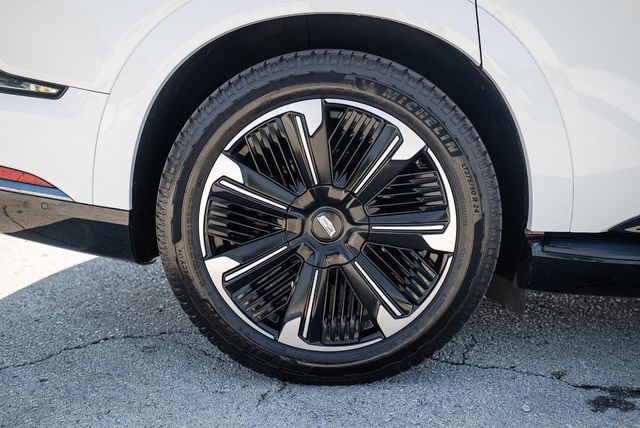 2025 Cadillac Escalade IQ AWD 4dr Sport 2 - 22938501 - 37