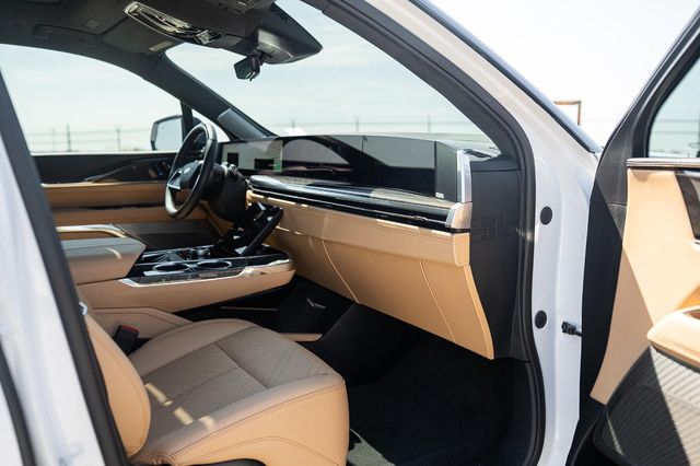 2025 Cadillac Escalade IQ AWD 4dr Sport 2 - 22938501 - 68