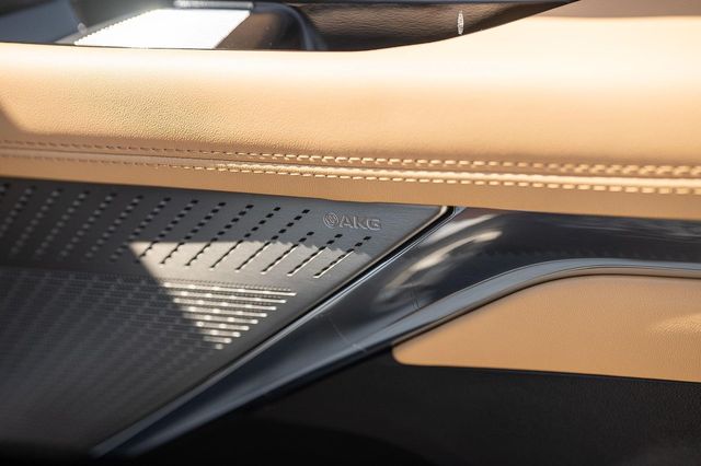 2025 Cadillac Escalade IQ AWD 4dr Sport 2 - 22938501 - 89