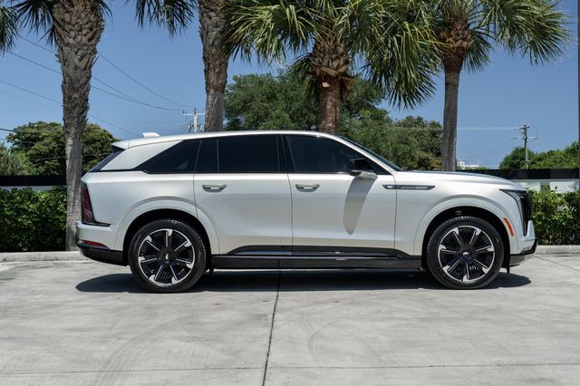 2025 Cadillac Escalade IQ AWD 4dr Sport 2 - 23024181 - 8