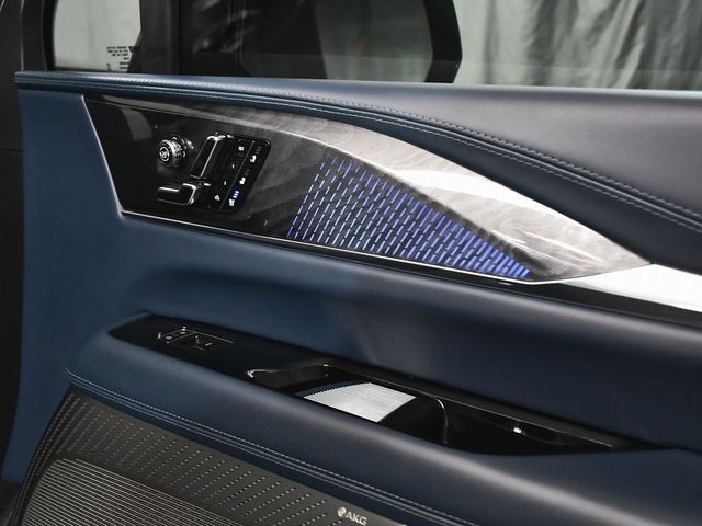 2025 Cadillac Escalade IQ Sport 2 - 22935321 - 17