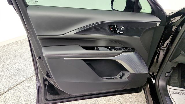 2025 Cadillac LYRIQ 4dr Luxury 2 (1SD) - 22999347 - 10