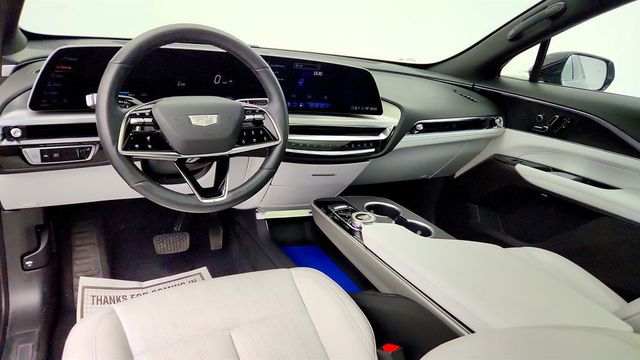 2025 Cadillac LYRIQ 4dr Luxury w/1SC - 23062030 - 11