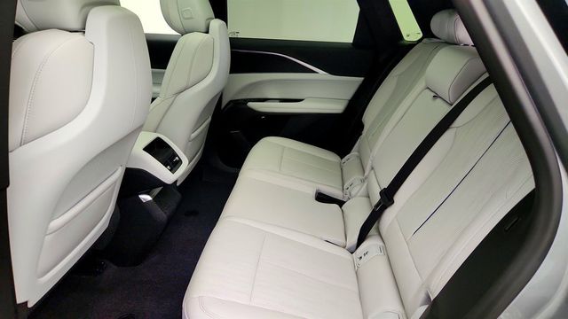 2025 Cadillac LYRIQ 4dr Luxury w/1SC - 23062030 - 19