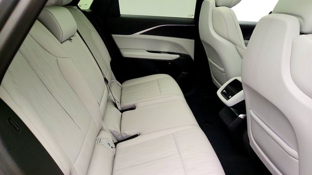 2025 Cadillac LYRIQ 4dr Luxury w/1SC - 23062030 - 21
