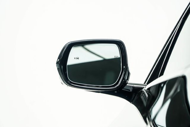 2025 Cadillac LYRIQ Sport - 23075631 - 14