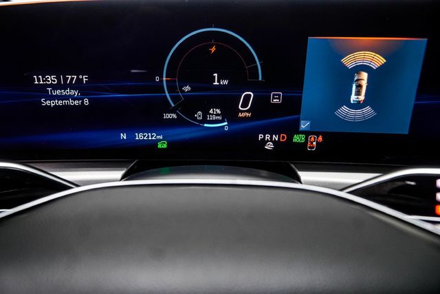 2025 Cadillac LYRIQ Sport - 23075631 - 34