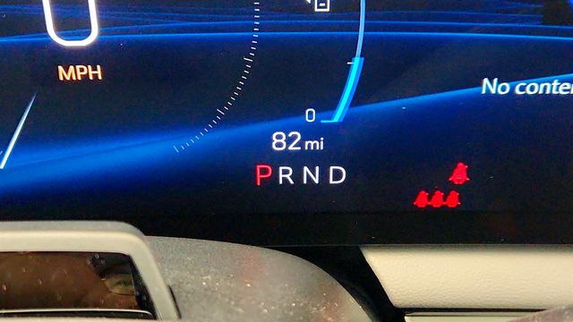 2025 Cadillac OPTIQ AWD 4dr Sport 2 (1SH) with 339 Miles of Range - 22964454 - 14