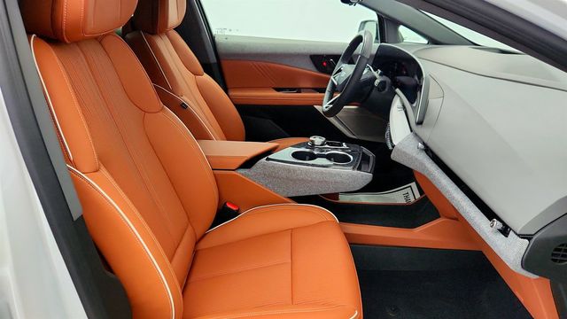 2025 Cadillac OPTIQ AWD 4dr Sport 2 (1SH) with 339 Miles of Range - 22964454 - 23