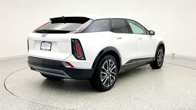 2025 Cadillac OPTIQ AWD 4dr Sport 2 (1SH) with 339 Miles of Range - 22964454 - 4