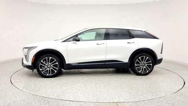 2025 Cadillac OPTIQ AWD 4dr Sport 2 (1SH) with 339 Miles of Range - 22964454 - 7