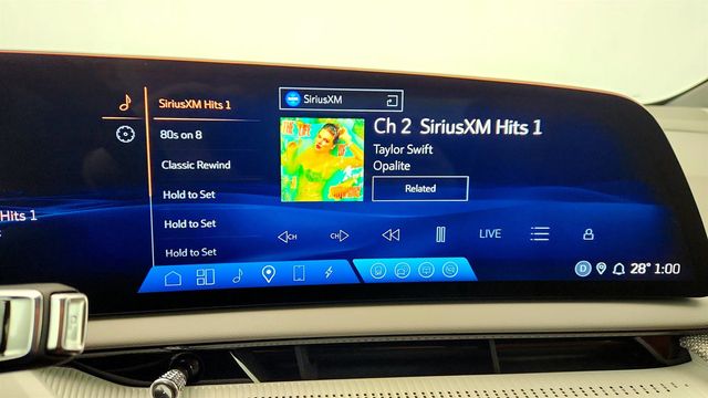 2025 Cadillac OPTIQ AWD 4dr Sport w/1SH - 22964454 - 16