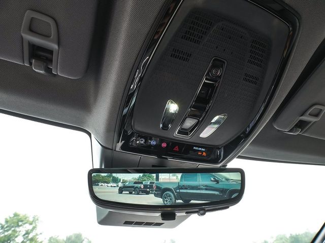 2025 CADILLAC OPTIQ Luxury w/1SC - 23077514 - 26