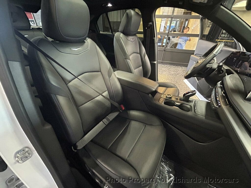 2025 Cadillac XT4 AWD 4dr Sport - 23046930 - 22