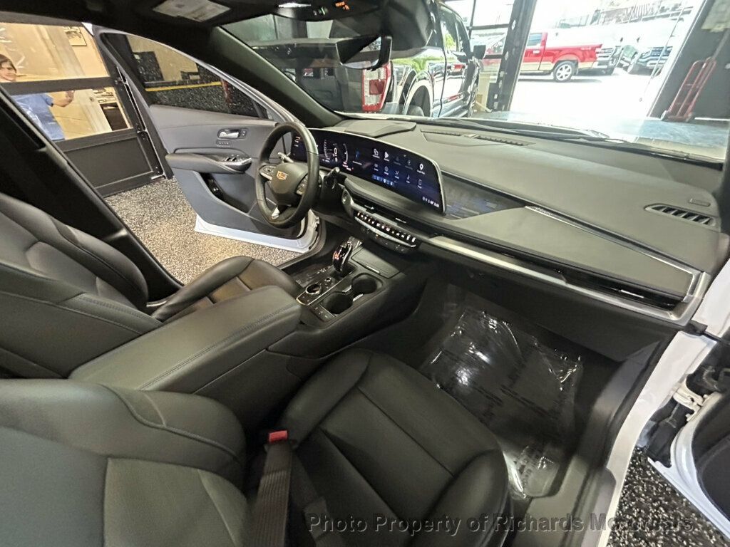 2025 Cadillac XT4 AWD 4dr Sport - 23046930 - 23