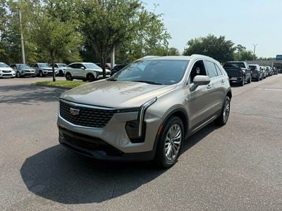 2025 Cadillac XT4 - 1GYFZCR45SF145102