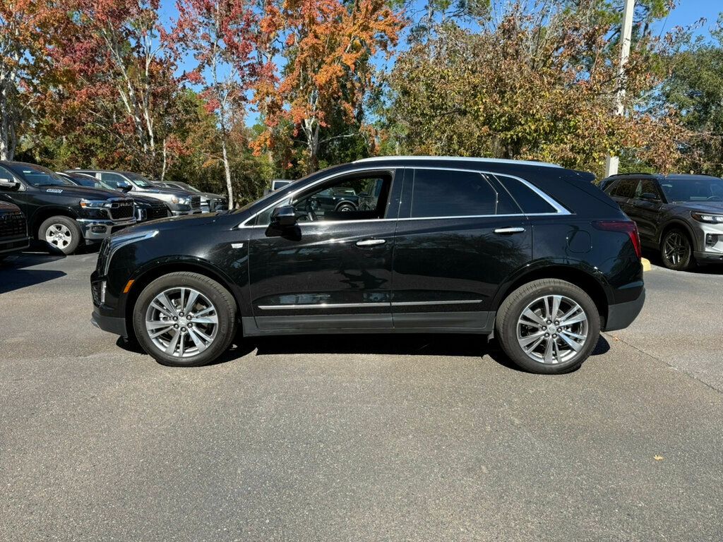 2025 Cadillac XT5 Premium Luxury photo 2