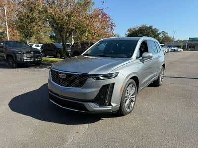 2025 Cadillac XT6