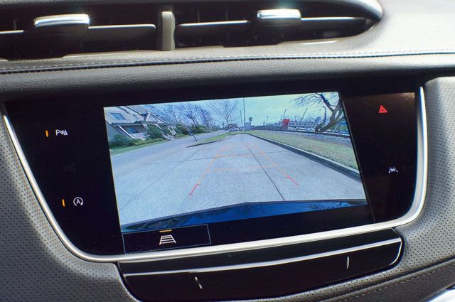 2025 Cadillac XT6 Local Trade/Luxury Pkg/Heated Leather Seats/Blind Zone Alert - 22993092 - 28