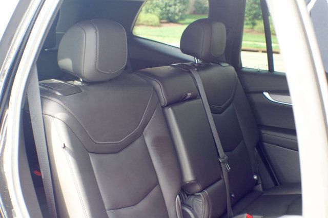 2025 Cadillac XT6 Local Trade/Luxury Pkg/Heated Leather Seats/Blind Zone Alert - 22993092 - 51