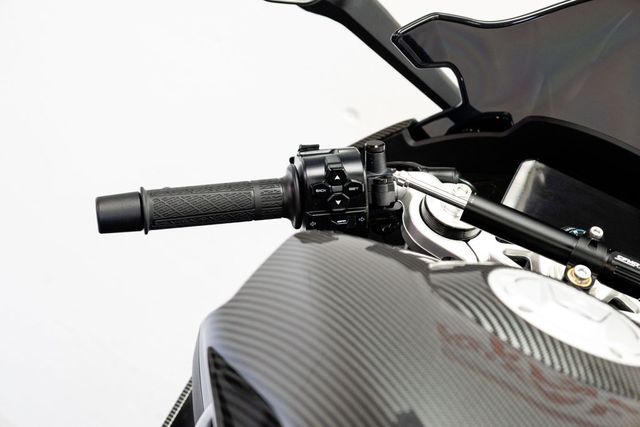 2025 CF MOTO 675 SS LOW MILE SPORT BIKE! - 23057517 - 9