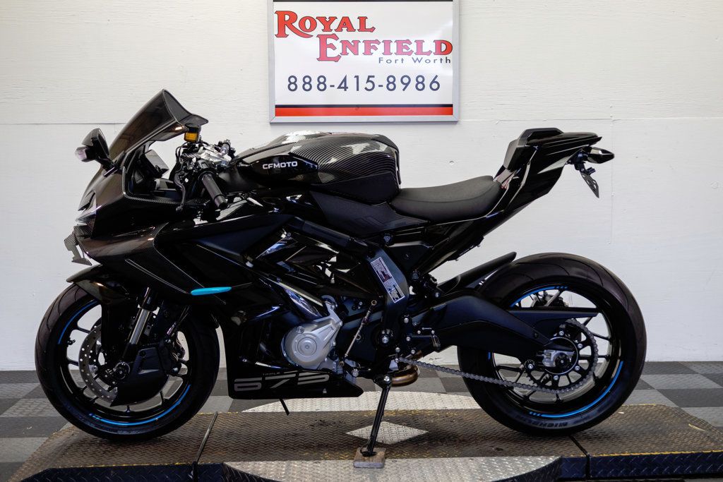2025 CF MOTO 675 SS LOW MILE SPORT BIKE! - 23057517 | Video 2