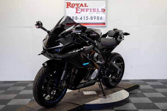 2025 CF MOTO 675 SS LOW MILE SPORT BIKE! - 23057517 - 4